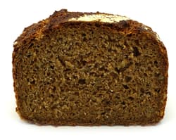 Hager Dinkelvollkornbrot halbiert