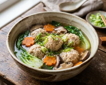 Tori Dango Nabe | Japanische Hendlbällchen-Suppe