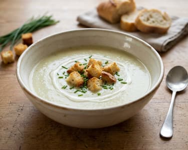 Französische Vichyssoise | Samtige Lauch-Erdäpfelsuppe