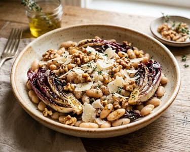 Lauwarmer Bohnensalat | Mit Backrohr-Radicchio & Walnuss