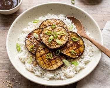 Geschmorte Miso Melanzani