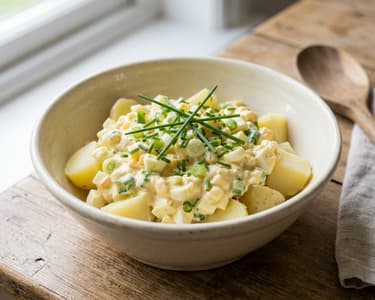 Eiersalat mit Erdäpfeln