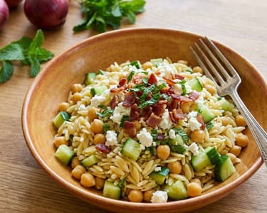 Griechischer Orzo-Salat