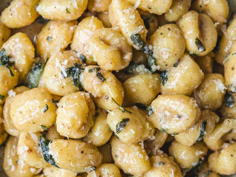 Gnocchi mit Salbei und Butter