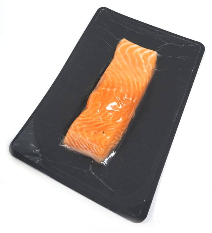Salmon fillet Label Rouge with skin
