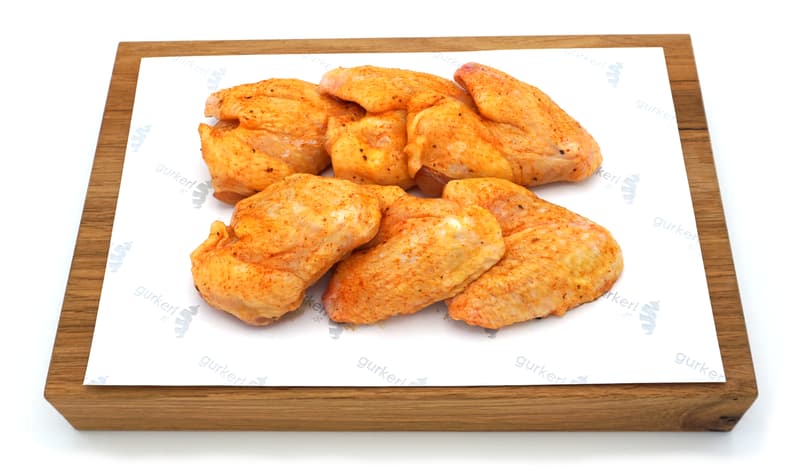 Steirerhuhn Chicken Wings seasoned