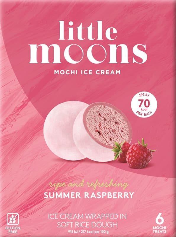 LITTLE MOONS Mochi with raspberry ice cream