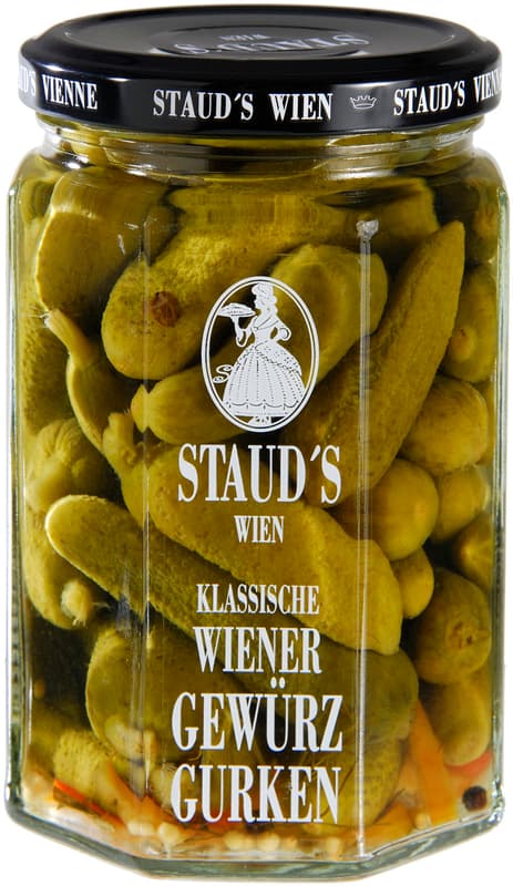 Staud's gherkins sweet and sour