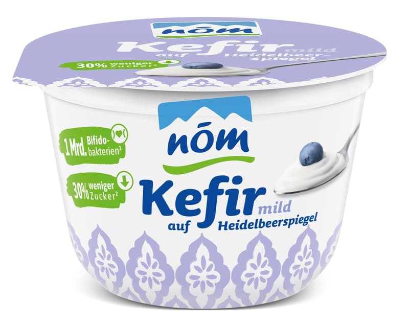 nöm Kefir auf Heidelbeerspiegel