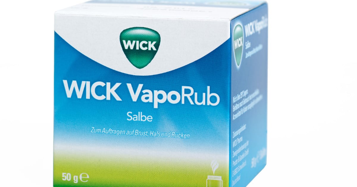 Wick VapoRub Ointment