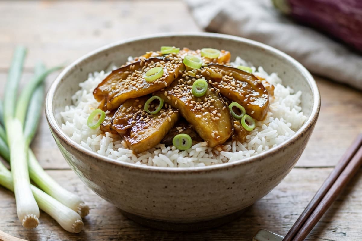 Geschmorte Miso Melanzani