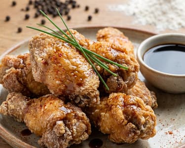 Crispy Chicken Wings with Balsamic Marinade