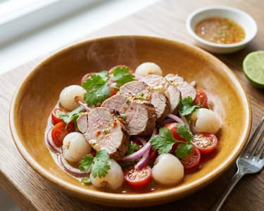 Salad with Pork Tenderloin and Lychee