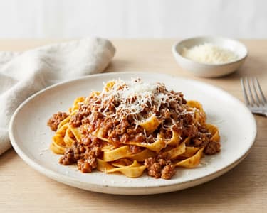Tagliatelle mit Bolognese-Ragù