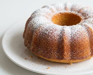 Juicy Yogurt Gugelhupf