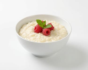 Creamy Rice Pudding with Raspberries