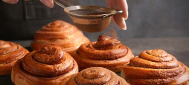 Apfel-Zimt-Schnecken aus Topfen-Öl-Teig