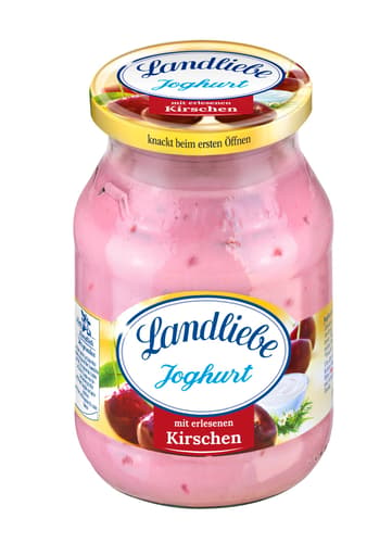 fruit jar yoghurt Landliebe cherry in returnable