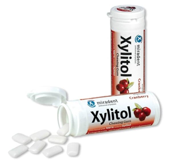 Miradent XYLITOL CHEWING GUM Cranberry