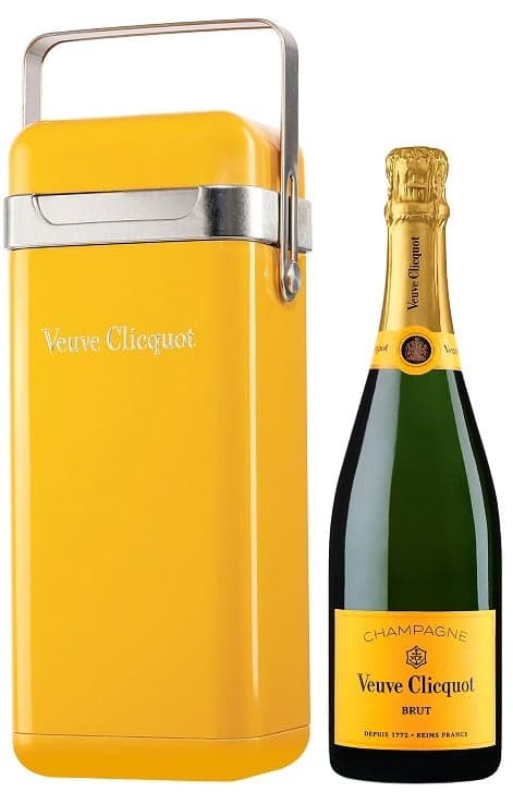 Veuve Clicquot Yellow Label Brut Fridge x SMEG