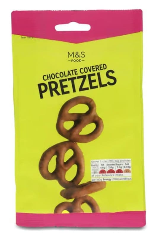 Marks & Spencer Salzbrezeln mit Milchschokolade